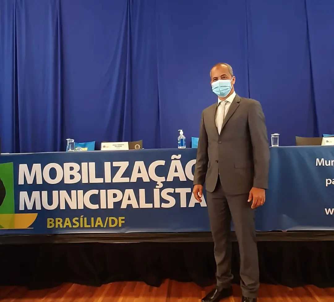 Camacã: Prefeito Paulo do Gás vai a Brasília participar do Movimento Municipalista